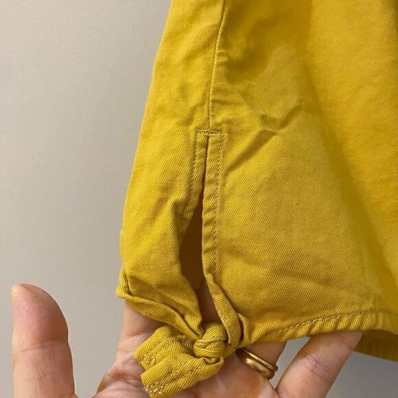 MadeWell Gold Cotton Shorts Women Size M - Picture 3 of 5